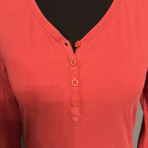 DULUTH TRADING COMPANY/ red half button down shirt - Picture 2 of 5